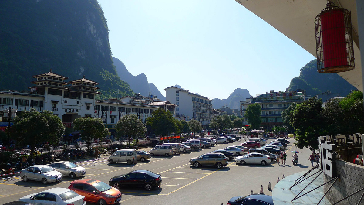 重庆酒店停车场